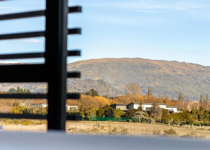 Modern Townhouse, Alpine Views, Close To *